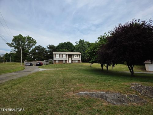 1120 Lockhart Rd, Jefferson City, TN, 37760-3912 | Card Image