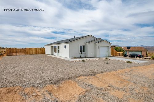 7567 E Cayuse Ct, Kingman, AZ, 86401-9718 | Card Image
