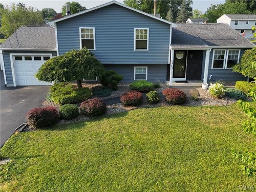 5484 Caughdenoy Rd, Clay, NY, 13041-8655 | Card Image