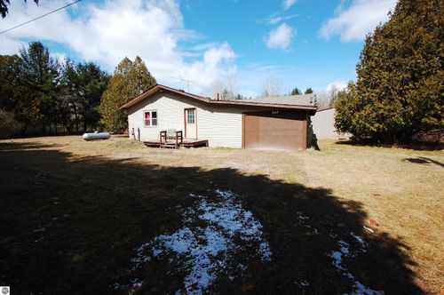 262 W Lagrant Rd, Twining, MI, 48766-9641 | Card Image