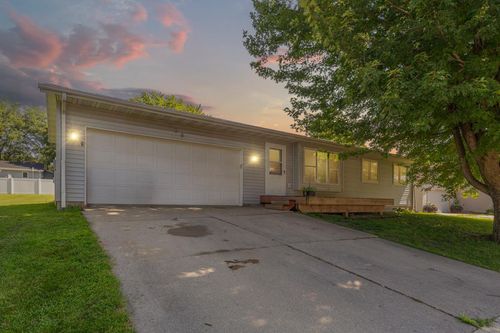 506 Miller Ln, Saint Clair, MN, 56080-2301 | Card Image