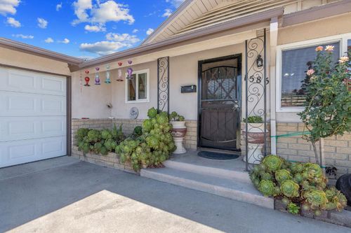 1585 Mulberry Ln, Lemoore, CA, 93245-1771 | Card Image