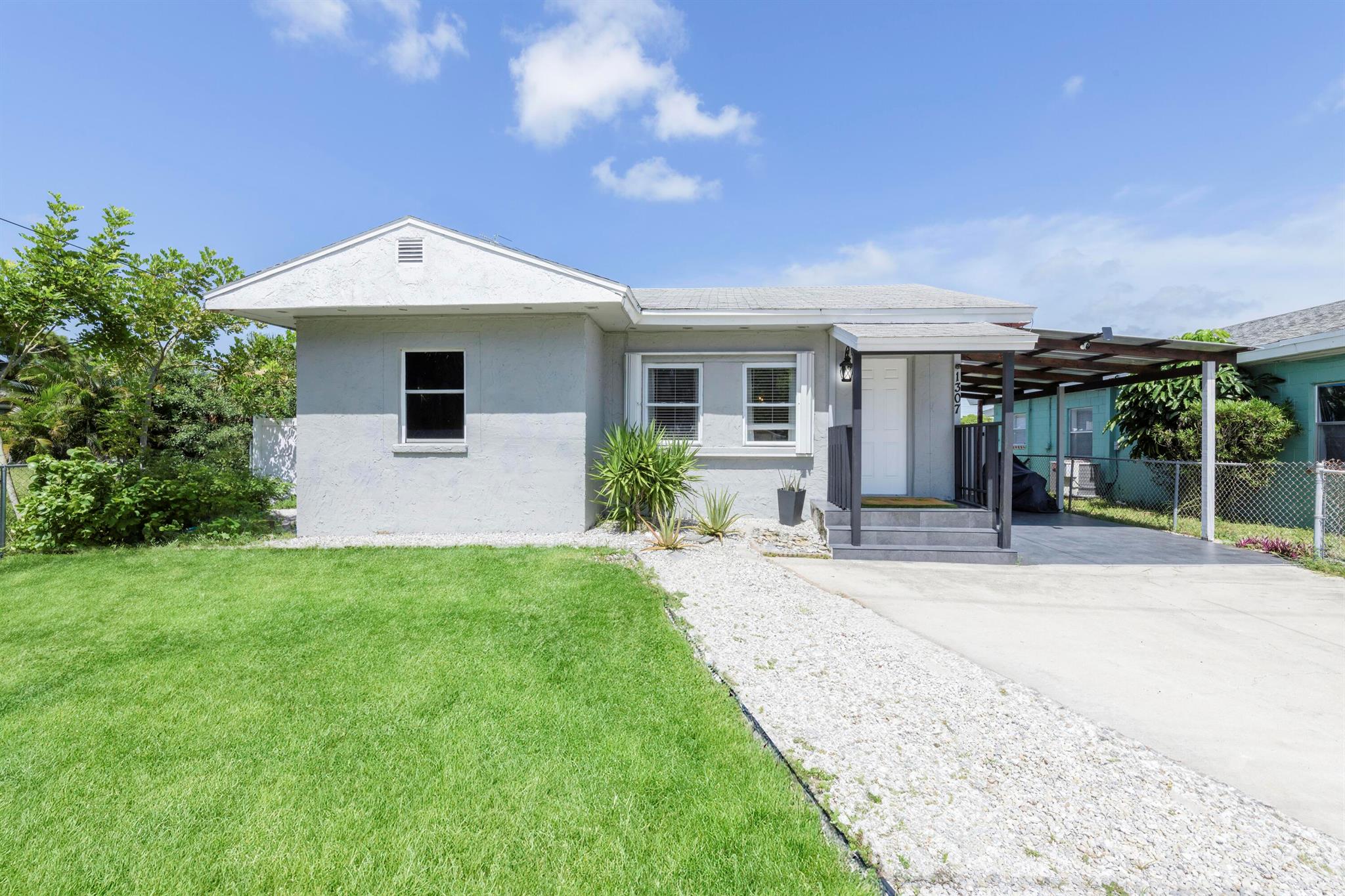 21st St, Fort Pierce, FL 34950