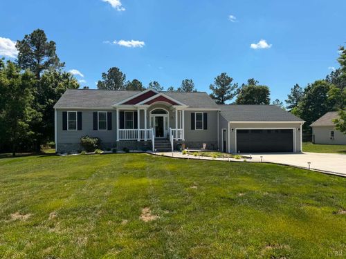 271 Pleasant Ridge Dr, Madison Heights, VA, 24572-5870 | Card Image