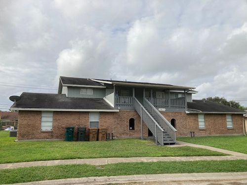 apt-4-3613 Crestbrook Ct, Corpus Christi, TX, 78415-3643 | Card Image