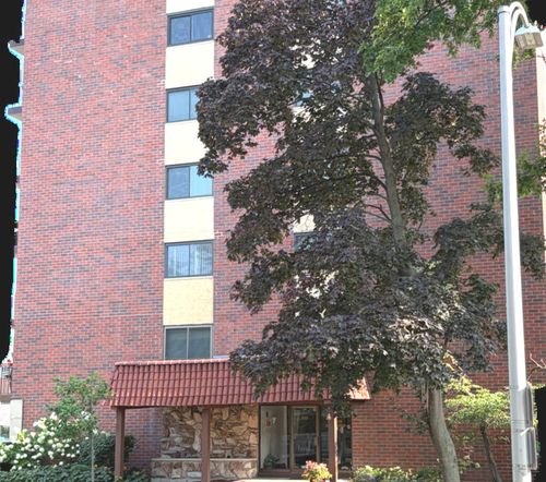 303-7320 Dixon St, Forest Park, IL, 60130-1130 | Card Image