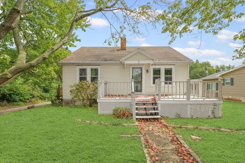 3 Morfey Ct, Monticello, IL, 61856-1136 | Card Image