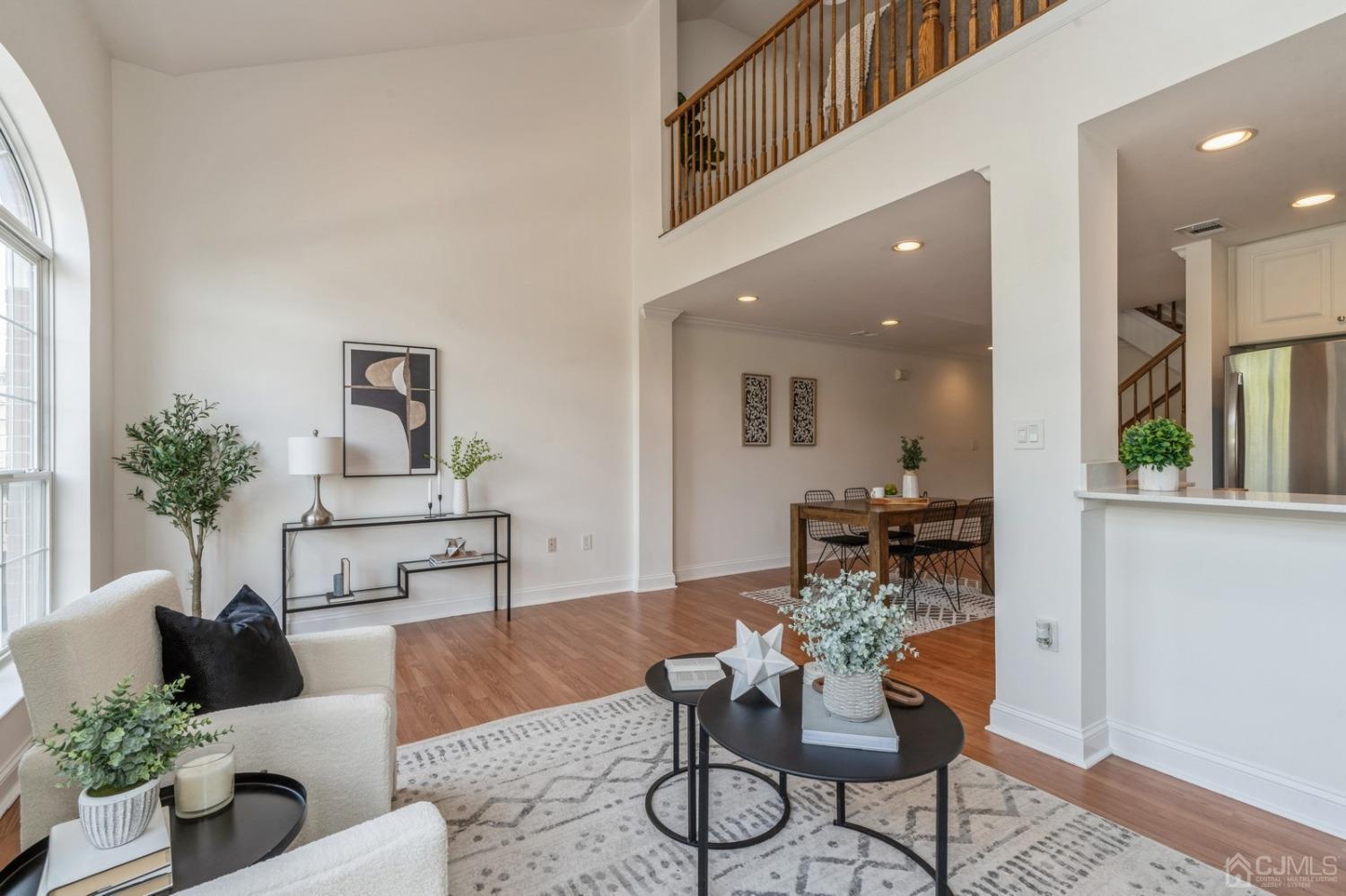 Firethorn Dr, Union, NJ 07083