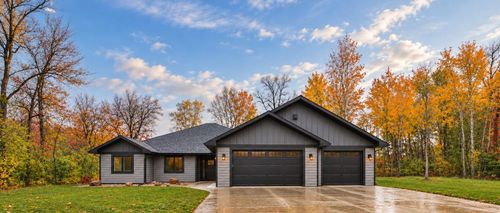 16 Deblock Dr, Crosby, MN, 56441-1001 | Card Image