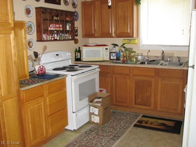 4536 Pymatuning Lake Rd, House other with 2 bedrooms, 1 bathrooms and null parking in Andover OH | Image 5