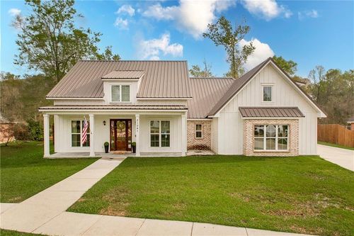 21041 April Ln, Livingston, LA, 70754-6345 | Card Image