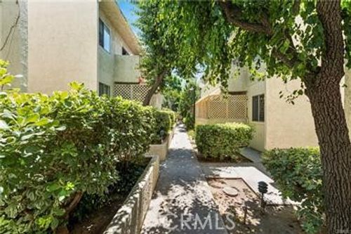 80-13080 Dronfield Ave, Sylmar, CA, 91342 | Card Image