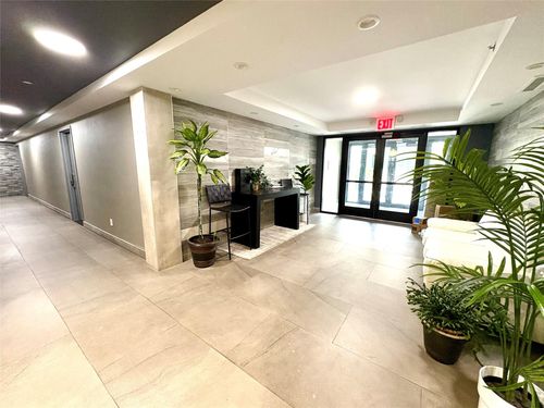 apt-1d-153 76th Rd, Flushing, NY, 11367-3184 | Card Image