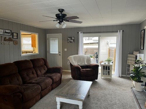 310 W North St, Creston, IL, 60113 | Card Image