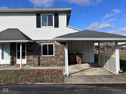 2896 Two Worlds Dr, Columbus, IN, 47201-3764 | Card Image