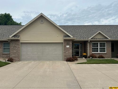 502 Spring View Cir, Beatrice, NE, 68310-4341 | Card Image