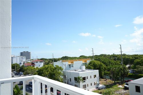 apt-5f-8000 Harding Ave, Miami Beach, FL, 33141-1685 | Card Image