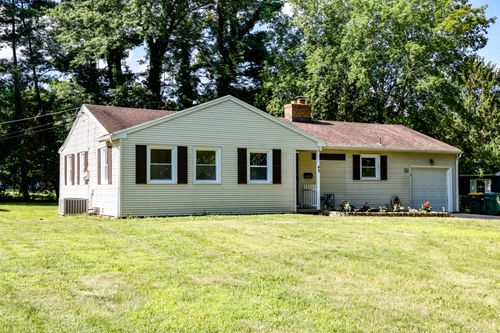 43 Valley View Dr, Penfield, NY, 14526-2530 | Card Image