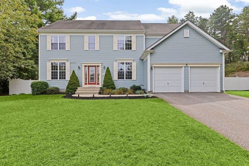 671 Lunns Way, Plymouth, MA, 02360-6873 | Card Image