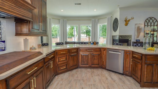 5065 Turner Rd, House other with 4 bedrooms, 5 bathrooms and null parking in Orange TX | Image 8
