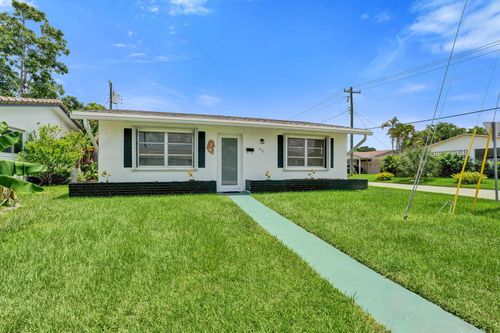 4900 Nw 27 Terrace, Tamarac, FL, 33309 | Card Image