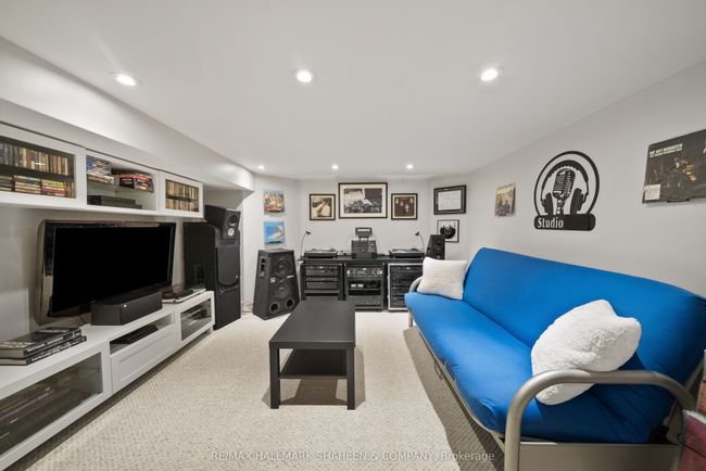 150 Thicket Cres, House other with 5 bedrooms, 4 bathrooms and 2 parking in Pickering ON | Image 38