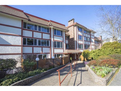 202-1381 Martin St, White Rock, BC, V4B3W6 | Card Image