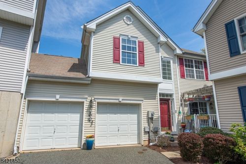 6 Brock Ln, Hackettstown, NJ, 07840-5677 | Card Image