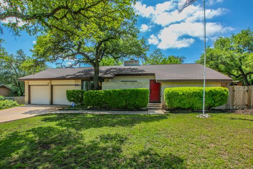 7010 Grove Crest Dr, Austin, TX, 78736-1939 | Card Image