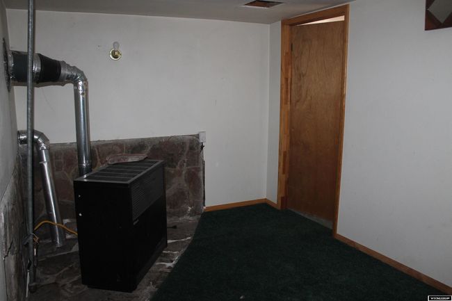 153 S Labarge St, House attached with 4 bedrooms, 2 bathrooms and null parking in La Barge WY | Image 16