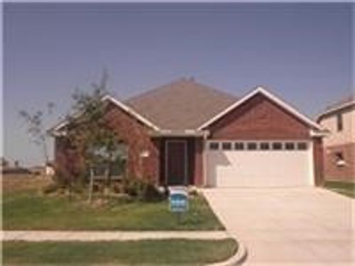 8219 Tierra Del Sol Rd, Arlington, TX, 76002-5716 | Card Image