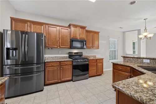 705 Creekwood Dr, Chesapeake, VA, 23323-3830 | Card Image