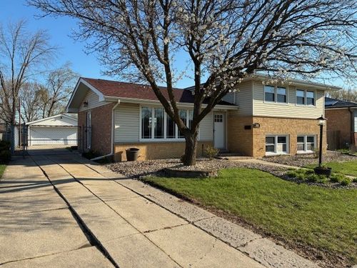 4444 Lisa Lane, Oak Forest, IL, 60452 | Card Image