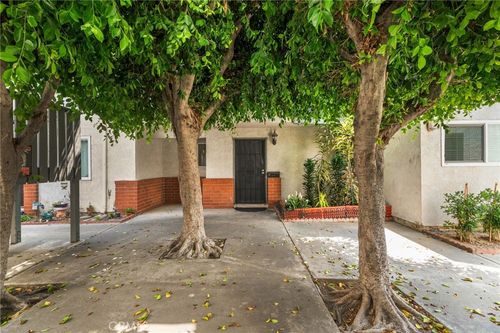 22-11286 Parkside Ln, Garden Grove, CA, 92843-3628 | Card Image