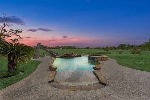 2310 Peters Rd, Crosby, TX, 77532-4339 | Card Image