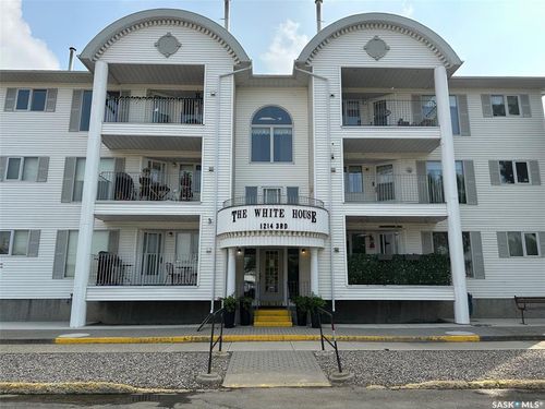 101-1214 3rd St, Estevan, SK, S4A0R9 | Card Image