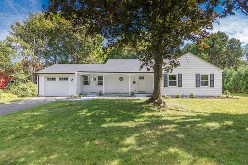 90 Fox Farms Rd, Northampton, MA, 01062-1335 | Card Image