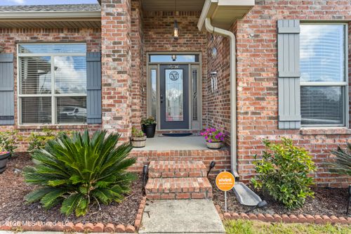 19532 Morris Pond Rd, Gulfport, MS, 39503-4573 | Card Image