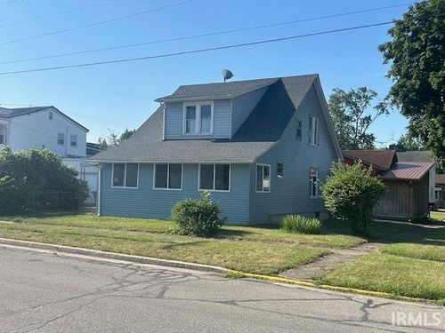 401 S Peters St, Garrett, IN, 46738-1451 | Card Image