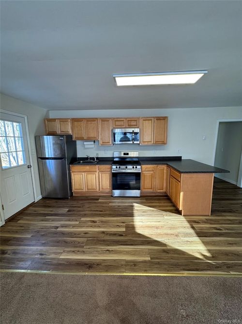 b-3526 State Route 52, Pine Bush, NY, 12566-5416 | Card Image