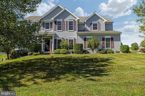 140 Mill House Dr, LINCOLN UNIVERSITY, PA, 19352-1331 | Card Image