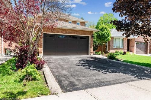4150 Bianca Forest Dr, Burlington, ON, L7M4L5 | Card Image