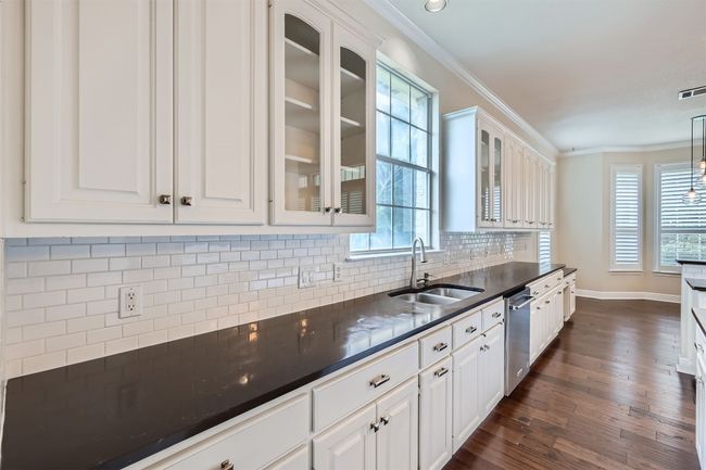2114 Cliffs Edge Dr, House other with 4 bedrooms, 4 bathrooms and null parking in Austin TX | Image 4