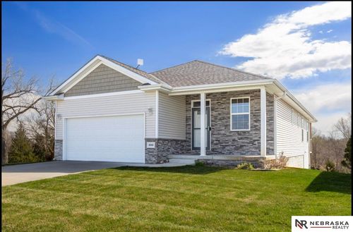 200 Pebble Bch, Lincoln, NE, 68520-9494 | Card Image