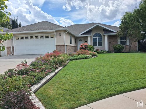 885 E 1525 N, North Ogden, UT, 84404-7768 | Card Image