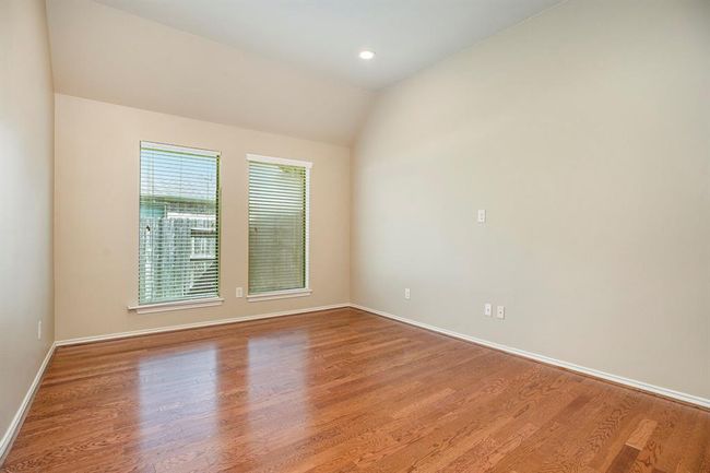 13604 Rainwater Dr, House other with 4 bedrooms, 3 bathrooms and 2 parking in Pearland TX | Image 7