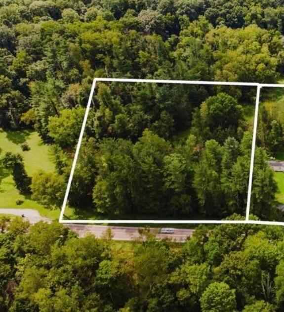 Land in Howard