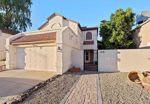 518 E Kerry Ln, Phoenix, AZ, 85024-2201 | Card Image