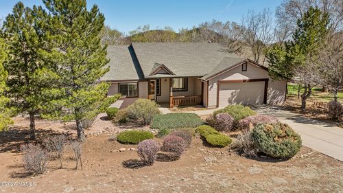 11055 Henry Drive, Flagstaff, AZ, 86004 | Card Image