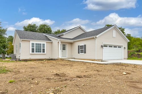 1603 Hollyhock St, Harvard, IL, 60033-3725 | Card Image
